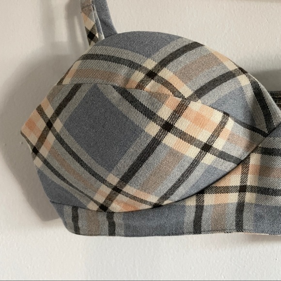 FAVORITE DAUGHTER | Ex Boyfriend Bra Top - Picture 2 of 6